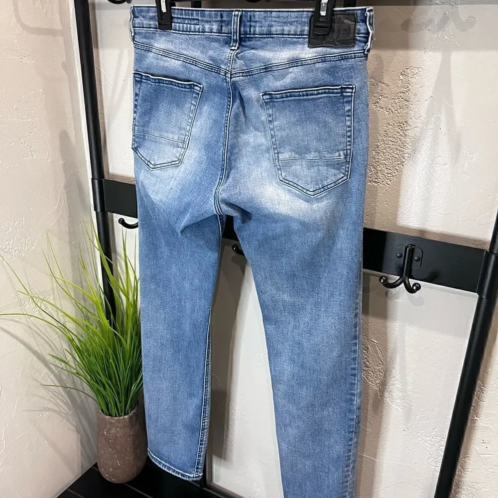 PacSun slim fit active stretch jeans size 32/32